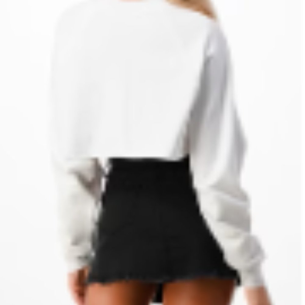 Sweatshirt - Picture 2 of 2